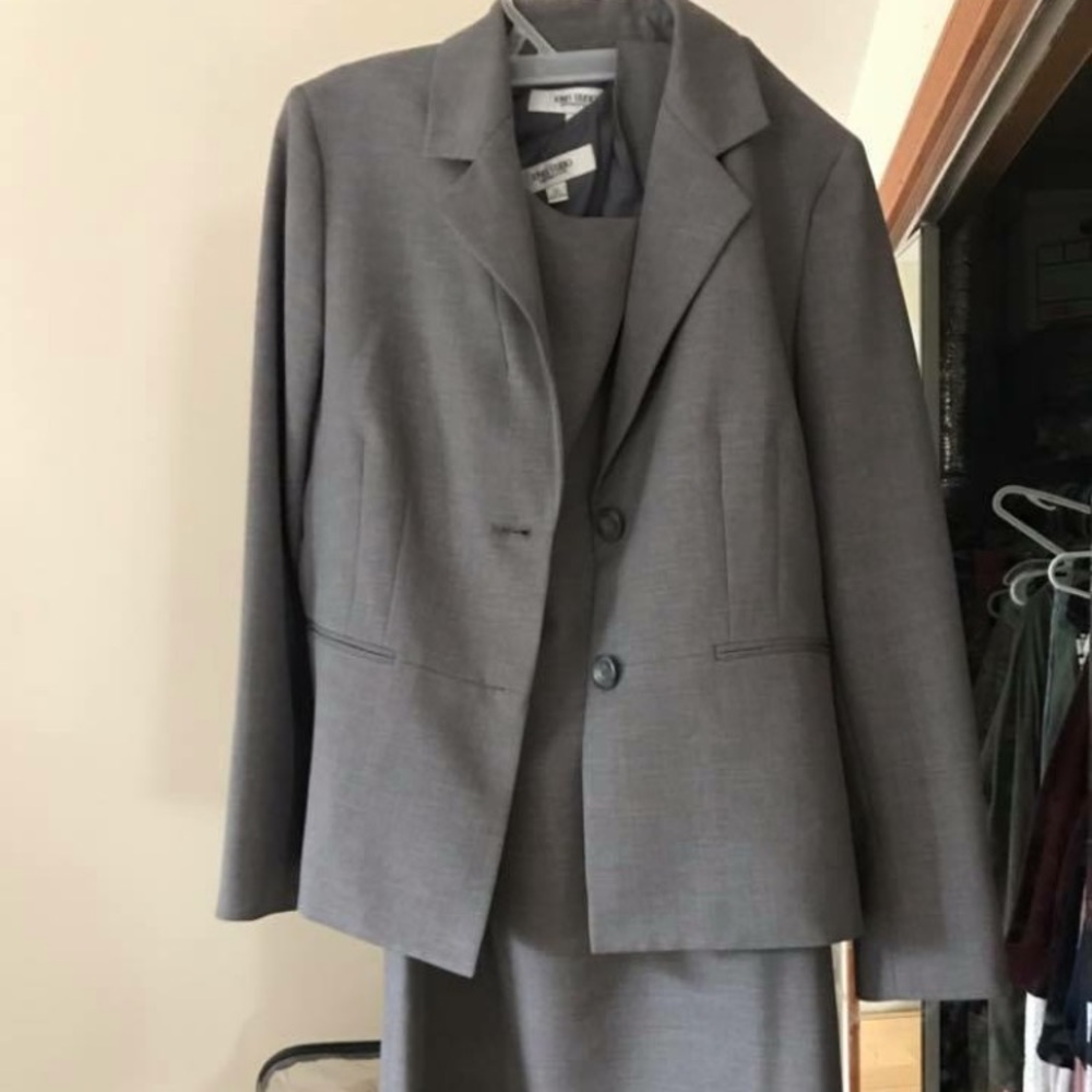 Jones Studio dress with jacket